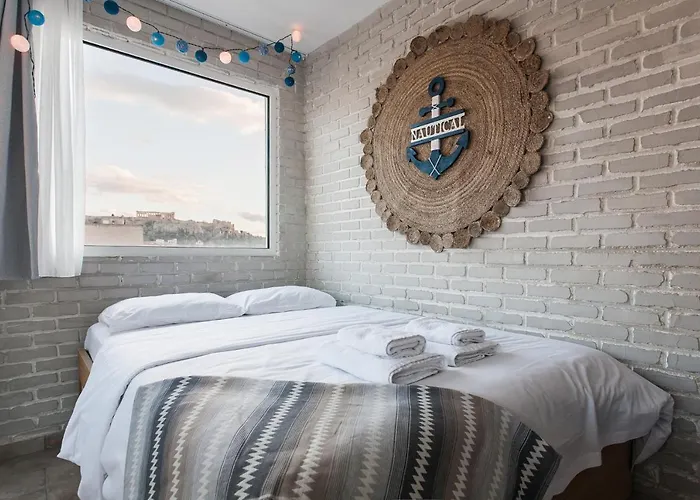 Wake Up With Acropolis View!